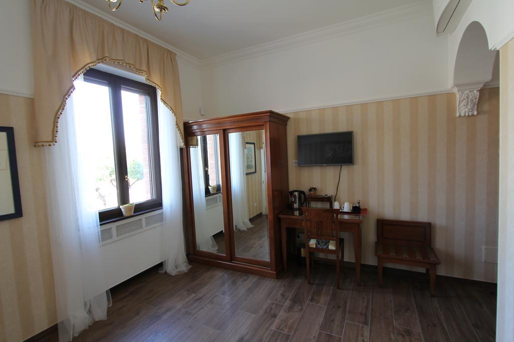 Area Sacra Relais Bed and Breakfast Rome Kamer foto